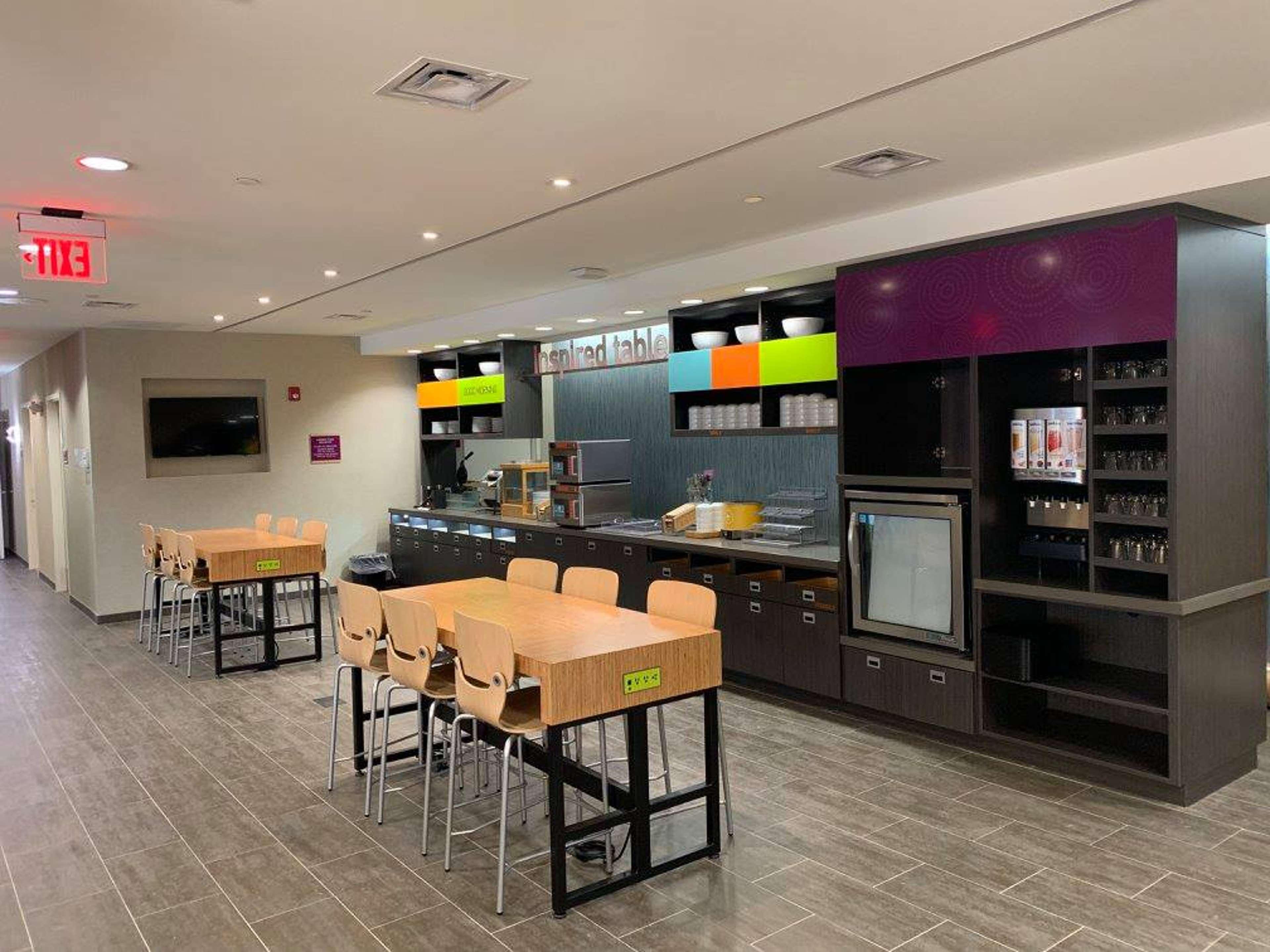 Home2 Suites By Hilton Newark Airport Kültér fotó
